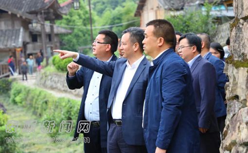 泰顺县委书记林万乐开展节前安全生产检查